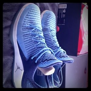 Air Jordan XXXII Low